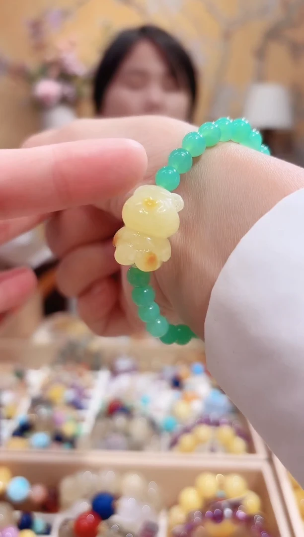 未镶嵌手链石英质玉天然澳玉设计款