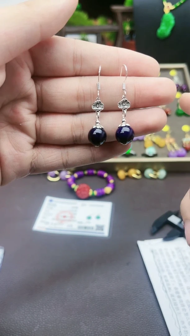 【闪购商品】玛瑙/玉髓耳钉银S925镶嵌235000