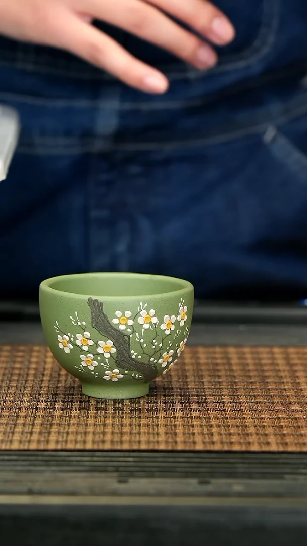 【闪购商品】紫砂茶壶6梅花豆青杯