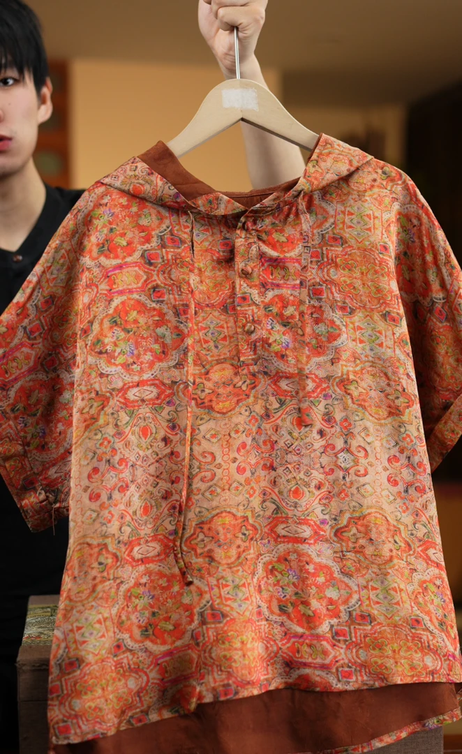 <<达人专属>>时尚减龄真丝连帽上衣1183