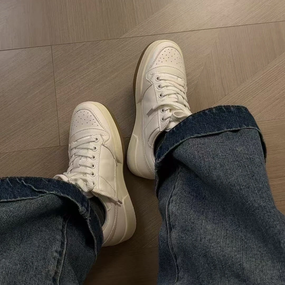 【AiAi】ins白 口碑暴走鞋 真皮厚底4cm休闲情侣鞋（037-15）