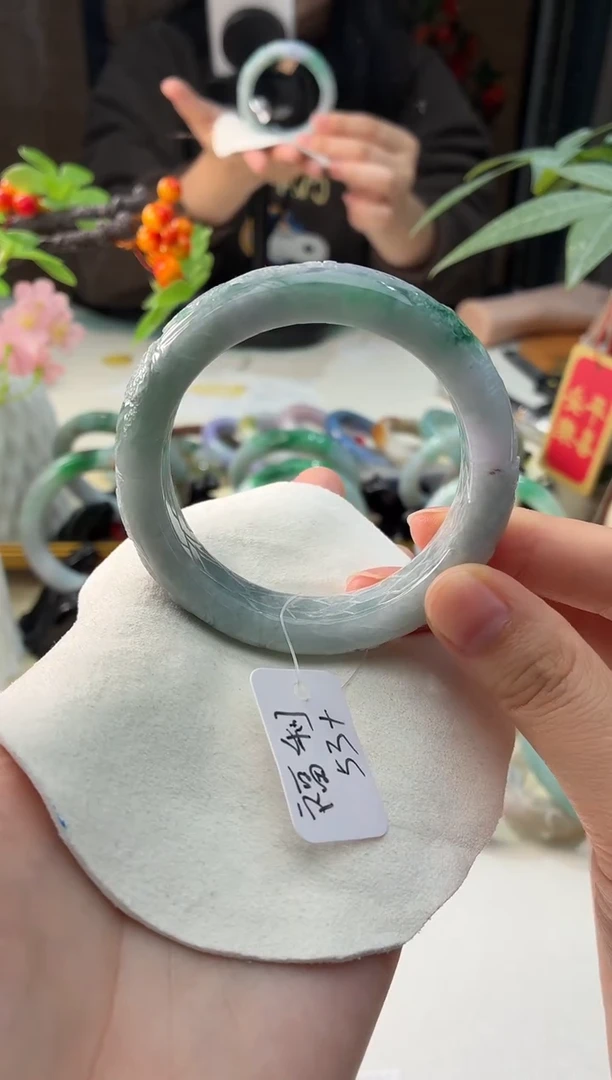 未镶嵌手镯翡翠1  翡翠手镯 53