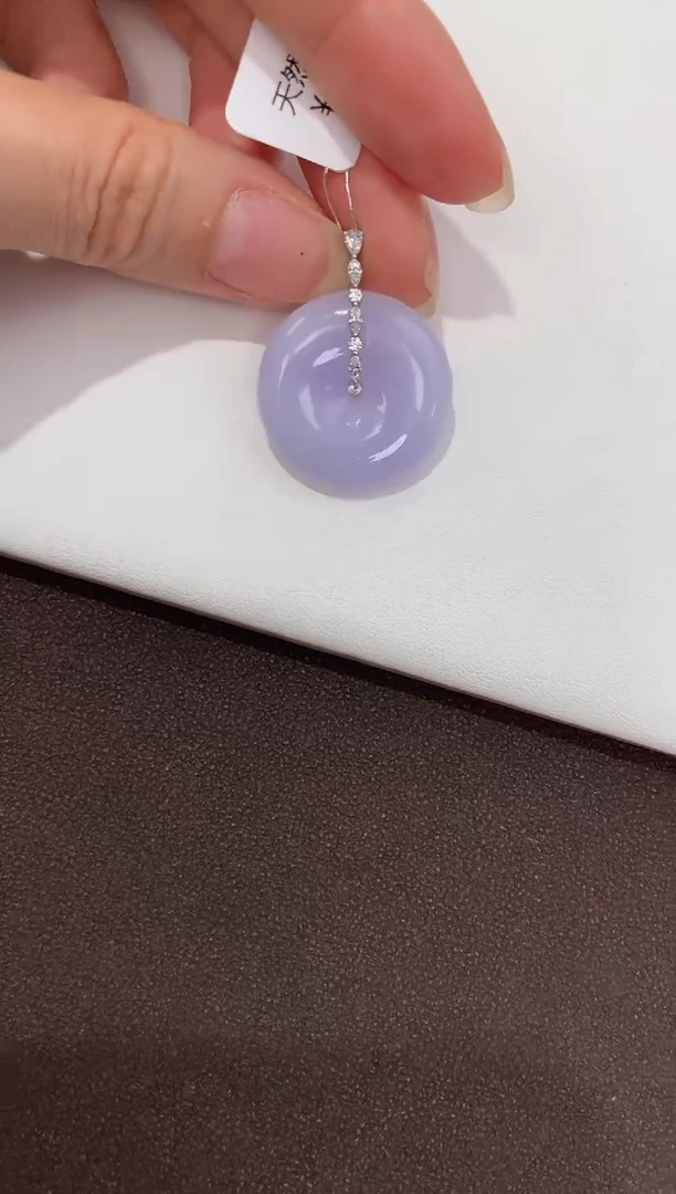 翡翠18K金镶嵌颈饰天然缅甸a货翡翠