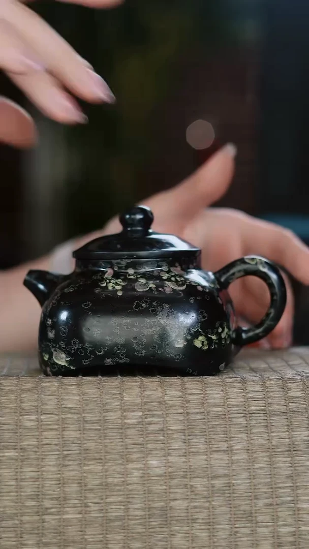 【闪购商品】寻武记M梅花玉一物一拍玄武壶