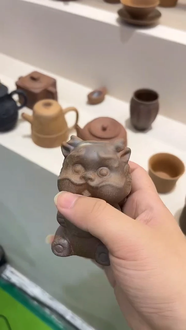 拿放斋-卡通龙茶宠茶宠