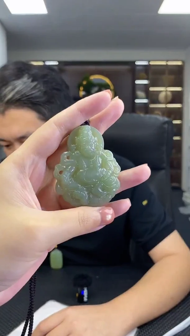 颈饰未镶嵌和田玉黄财神吊坠