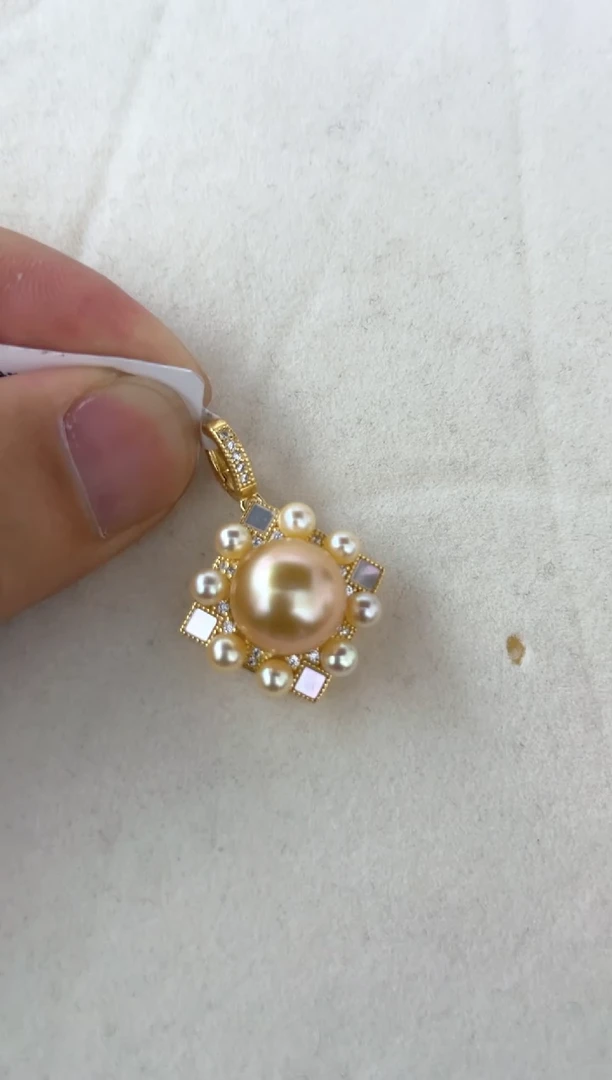 【闪购商品】海水珍珠颈饰银S925镶嵌吊坠