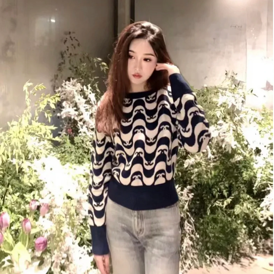 全新未使用 Chanel/香奈儿 波浪印花圆领针织衫 蓝白/36