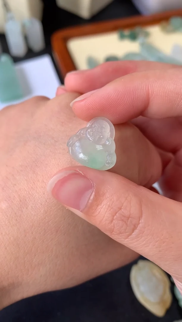 【闪购商品】定制翡翠未镶嵌翡翠