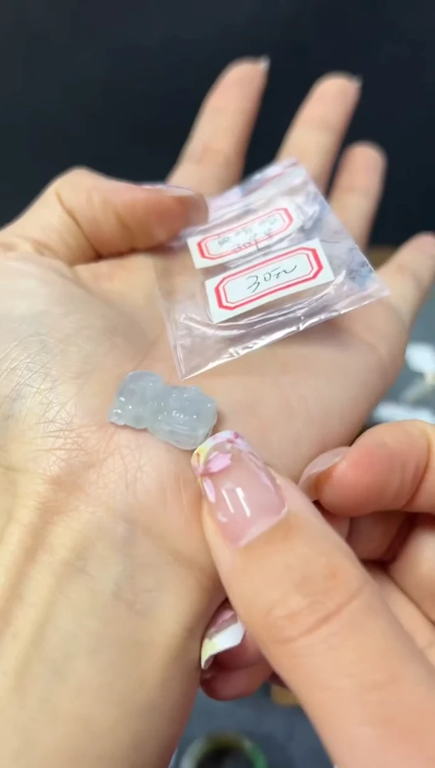 【闪购商品】翡翠吊坠(不含链)未镶嵌309号