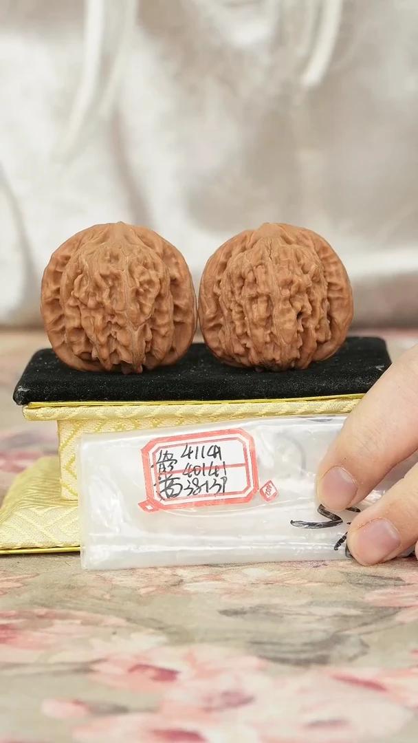 把件文玩核桃平谷四座楼