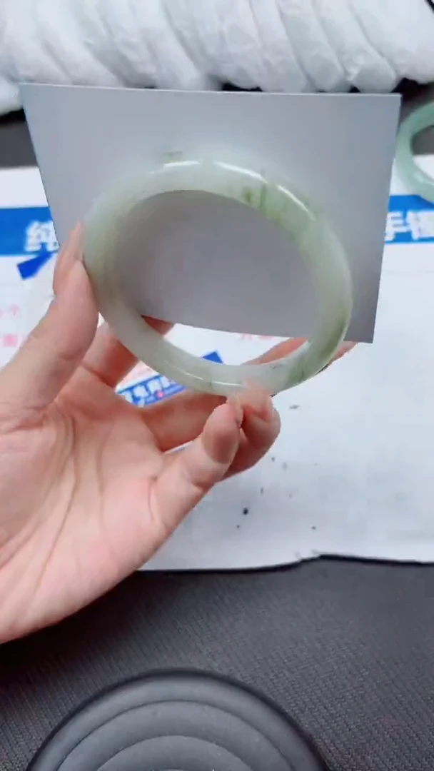 石英质玉手镯未镶嵌A82-62.63