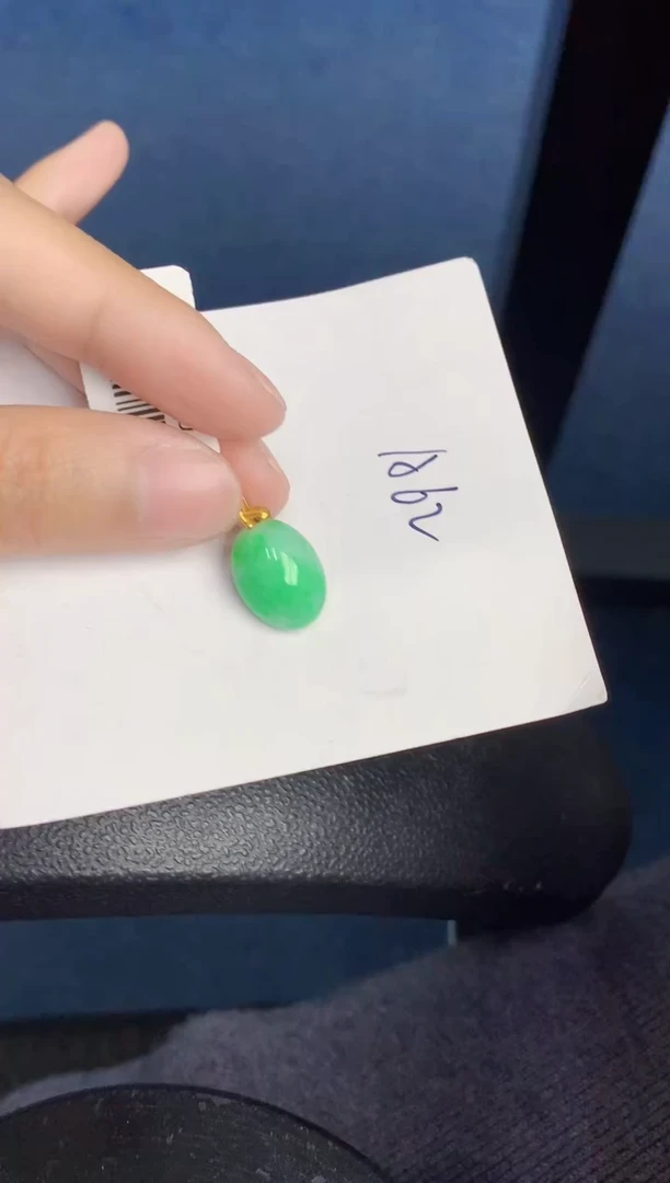 【闪购商品】翡翠颈饰18K金镶嵌000000000