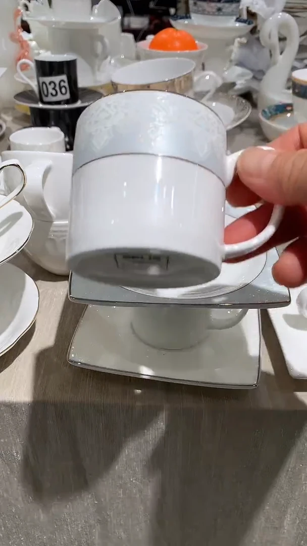 4号小咖啡杯碟隆达
