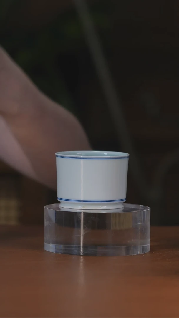 白胎容天杯