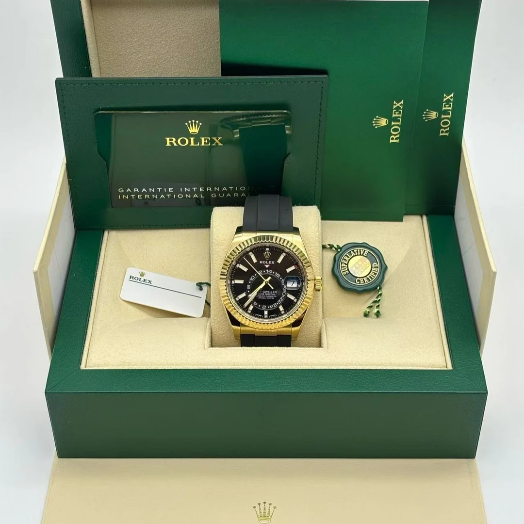 Rolex/劳力士 纵行者 黑色盘面 18k黄金材质