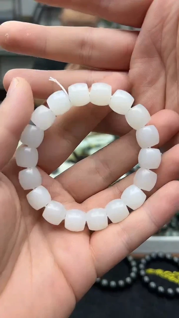 未镶嵌手串和田玉纯天然新疆黑山料白玉12