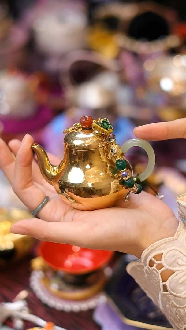 【闪购商品】摆件山怂阿卿直播间@@钛壶+包+提溜