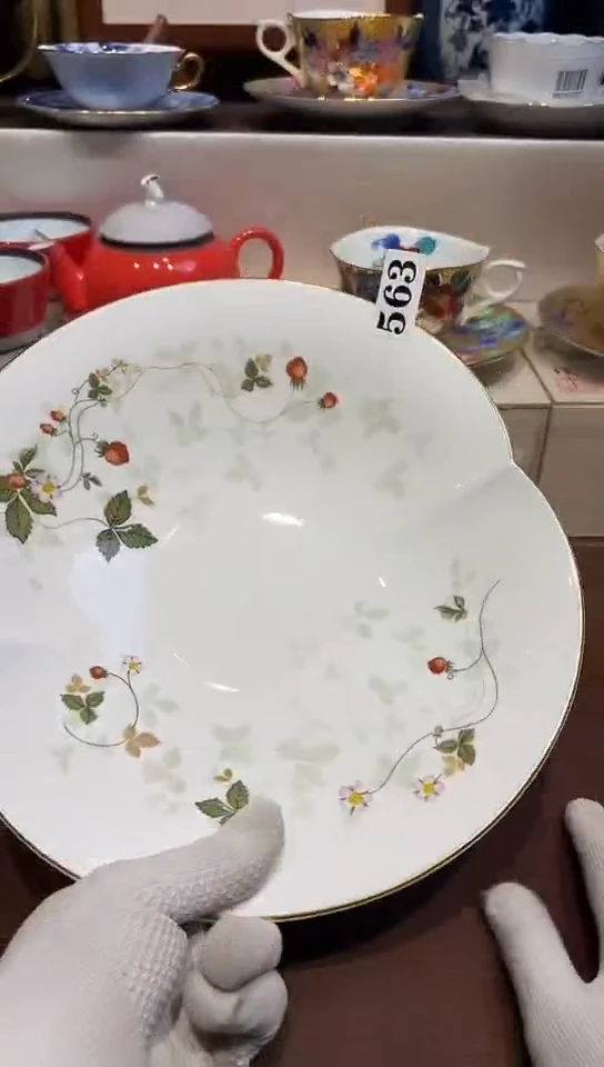 【闪购商品】中古回流瓷器好看。谨慎参拍