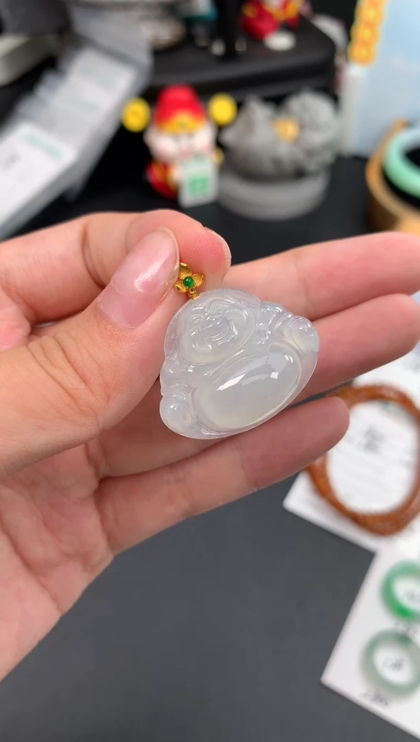 18K金镶嵌挂件翡翠48小时鉴赏期 退货不扣服务费