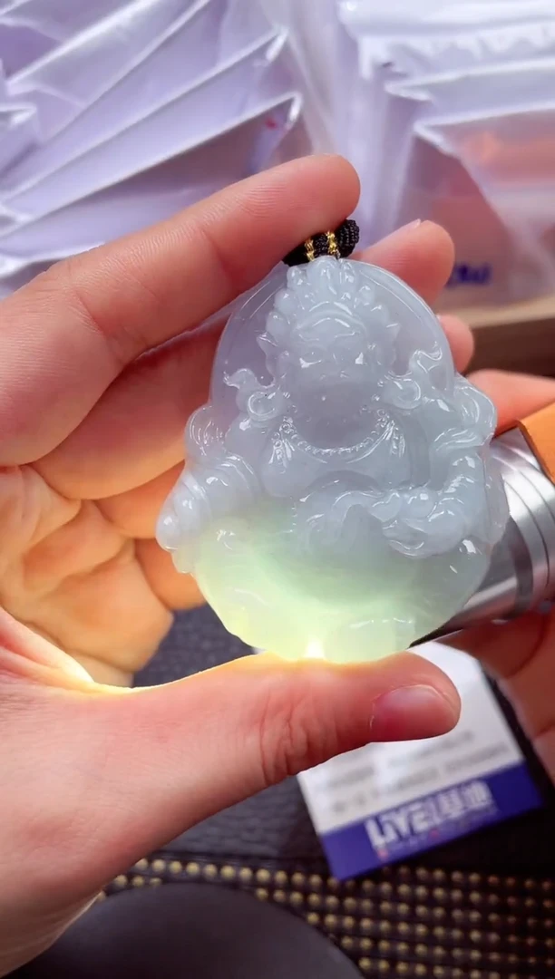 未镶嵌挂件翡翠1118888