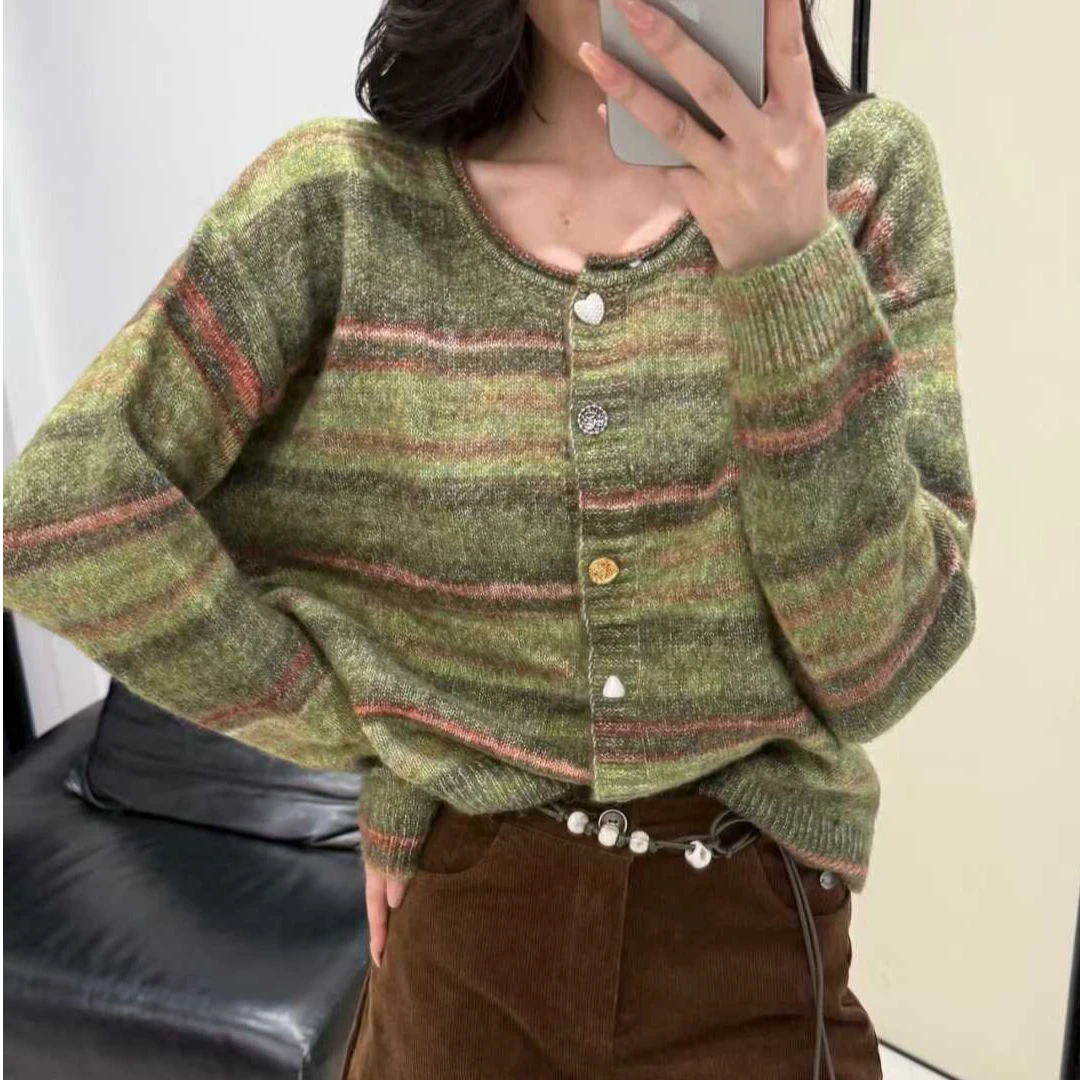 小个子短款针织开衫设计感小众韩版长袖秋冬毛衣条纹洋气上衣