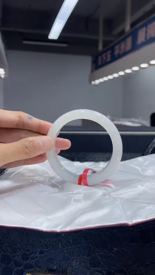 未镶嵌手镯翡翠6