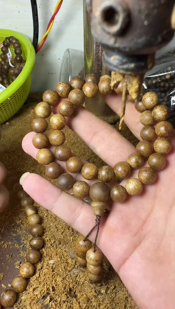 沉香手串绿奇楠沉香卡10规格圆珠双圈16克