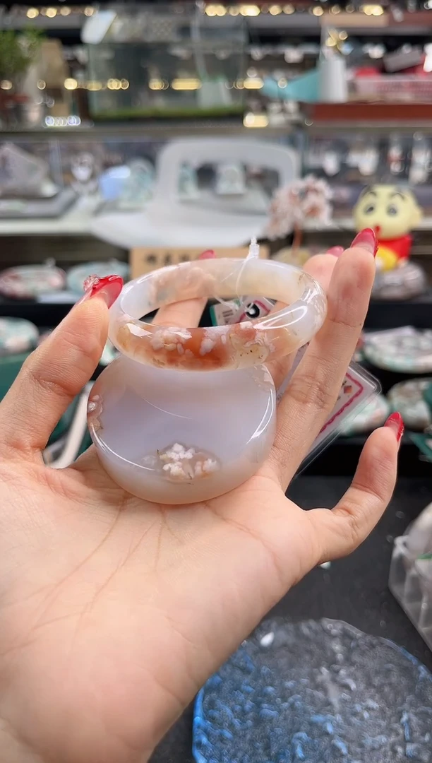 未镶嵌手镯石英质玉瑾圈口（赠品镯心）