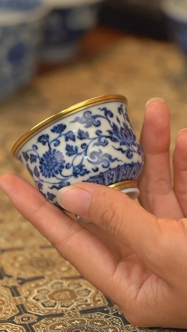 杯子舜瓷描金四季花卉炉式杯