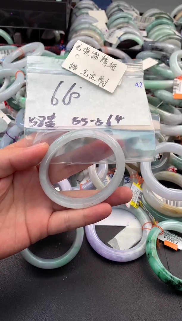 【闪购商品】定制翡翠未镶嵌毛货需精细抛光+多人