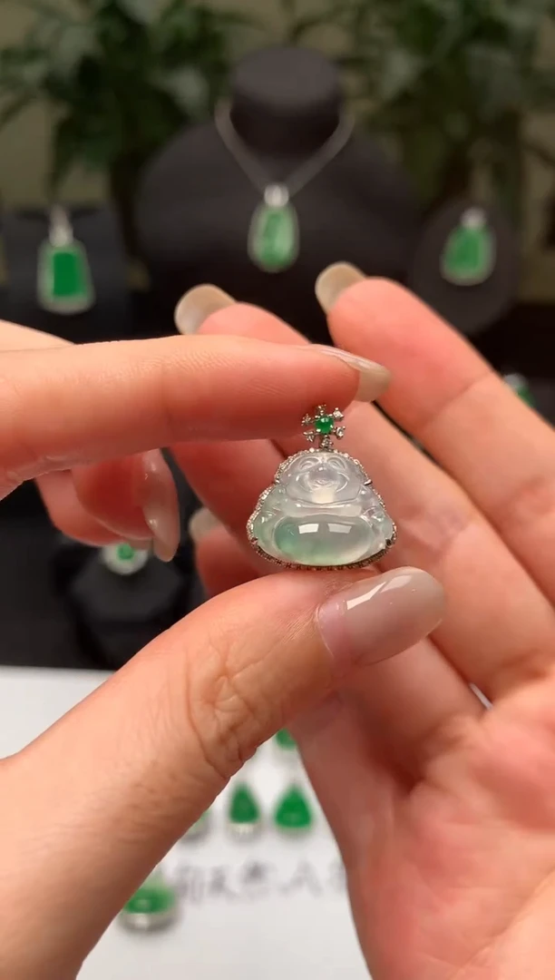 翡翠18K金镶嵌吊坠(不含链)佛公