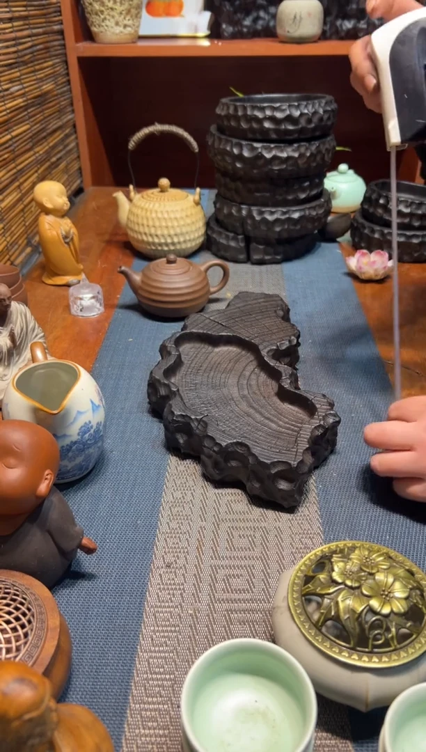 【闪购商品】香樟木木雕一物一拍