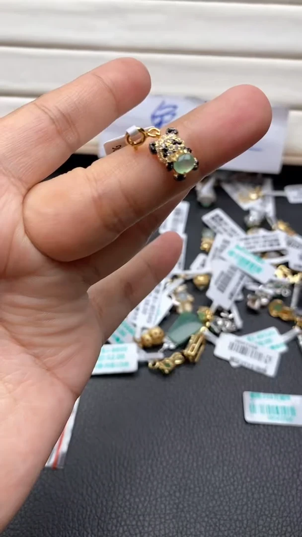 银S925镶嵌戒指翡翠1