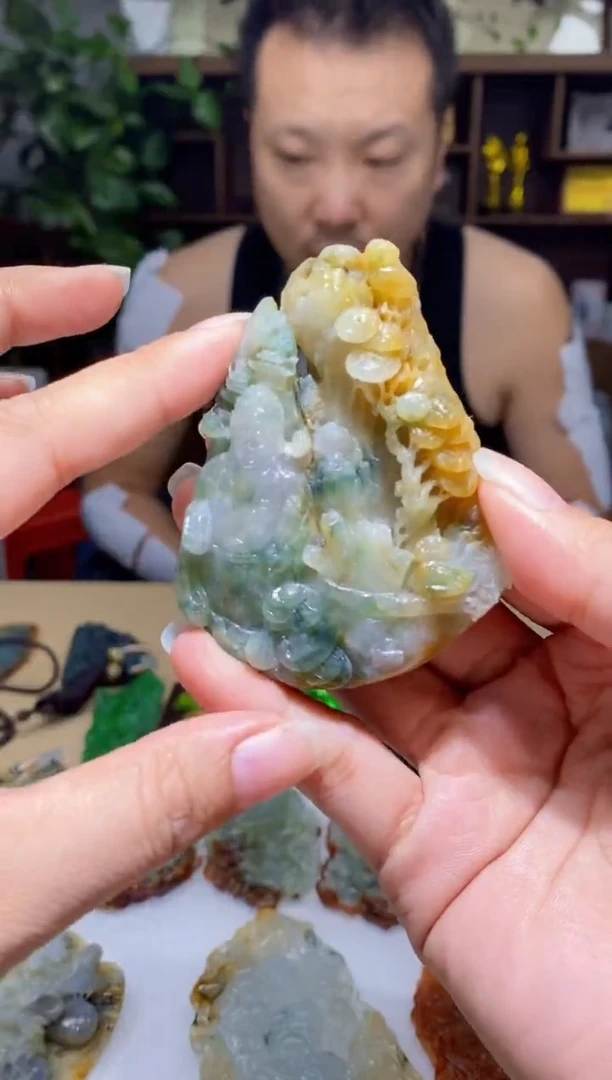 未镶嵌定制翡翠挂件