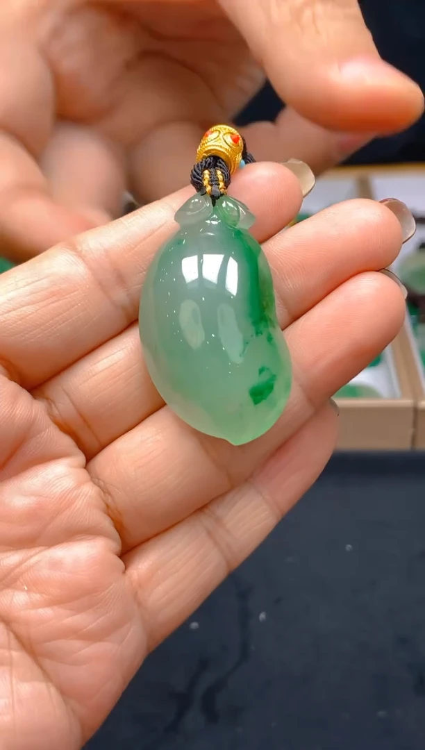 【闪购商品】石英质玉颈饰未镶嵌冰美人非洲翠029