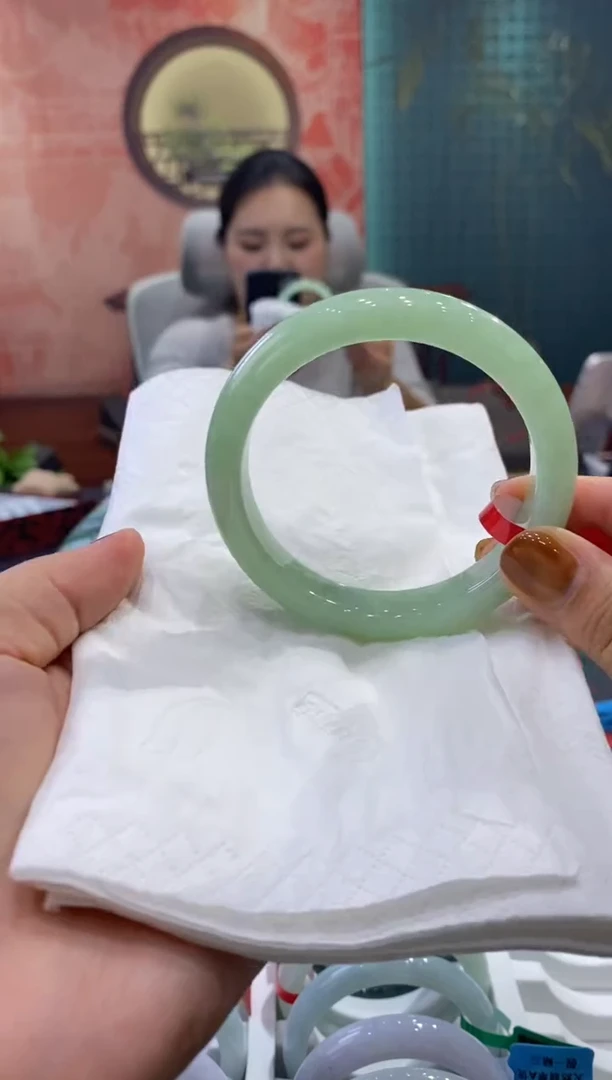 未镶嵌手镯翡翠多人000019728