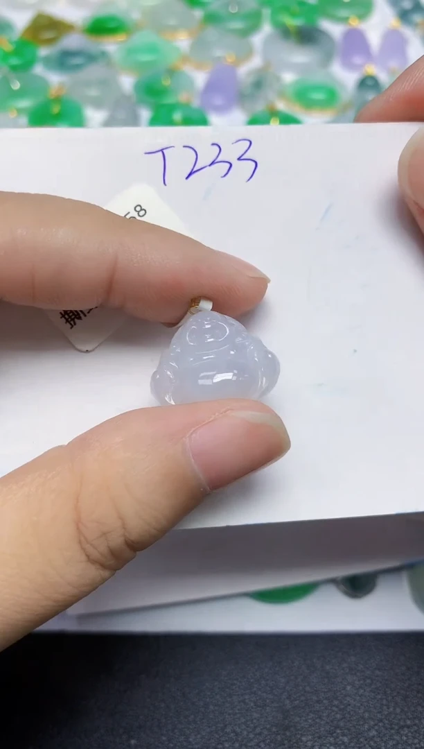 颈饰18K金镶嵌翡翠天然缅甸翡翠A货翡翠百元以上9元证书费自理