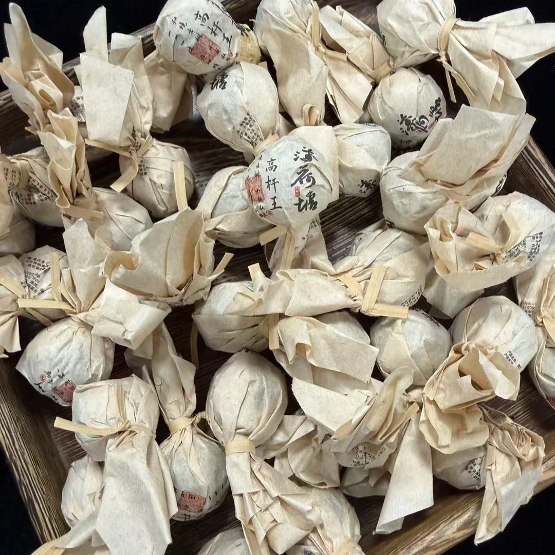 2016年薄荷塘高杆王龙珠普洱茶250g(生茶)