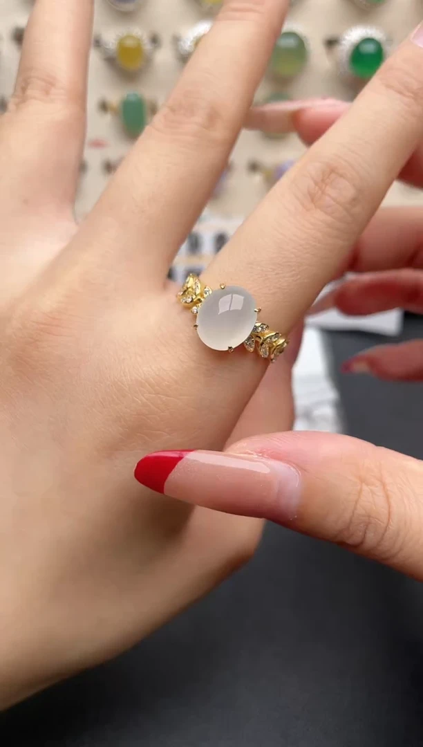 【闪购商品】翡翠戒指银S925镶嵌一物一证一礼盒