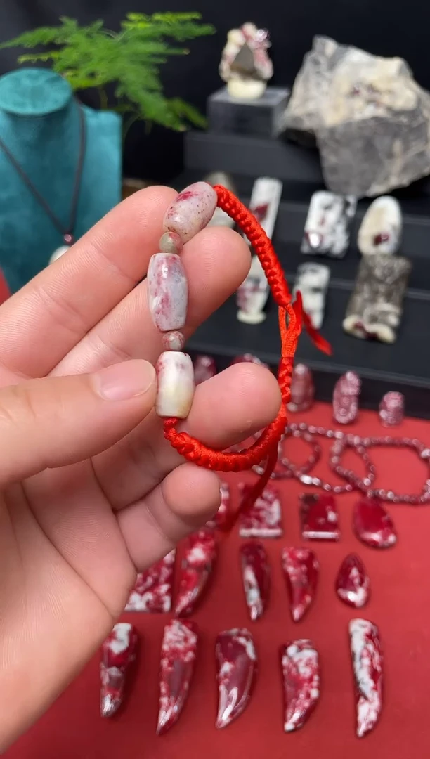 天然辰砂原石桶珠手串（三颗装）