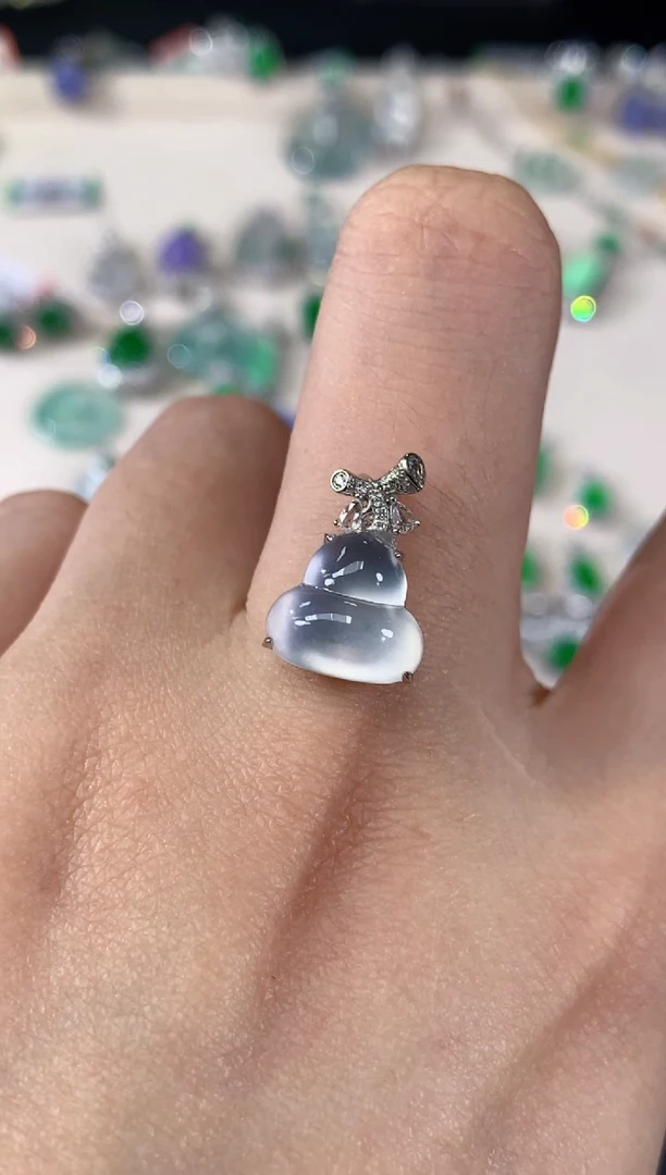 翡翠18K金镶嵌吊坠(不含链)A383|16800