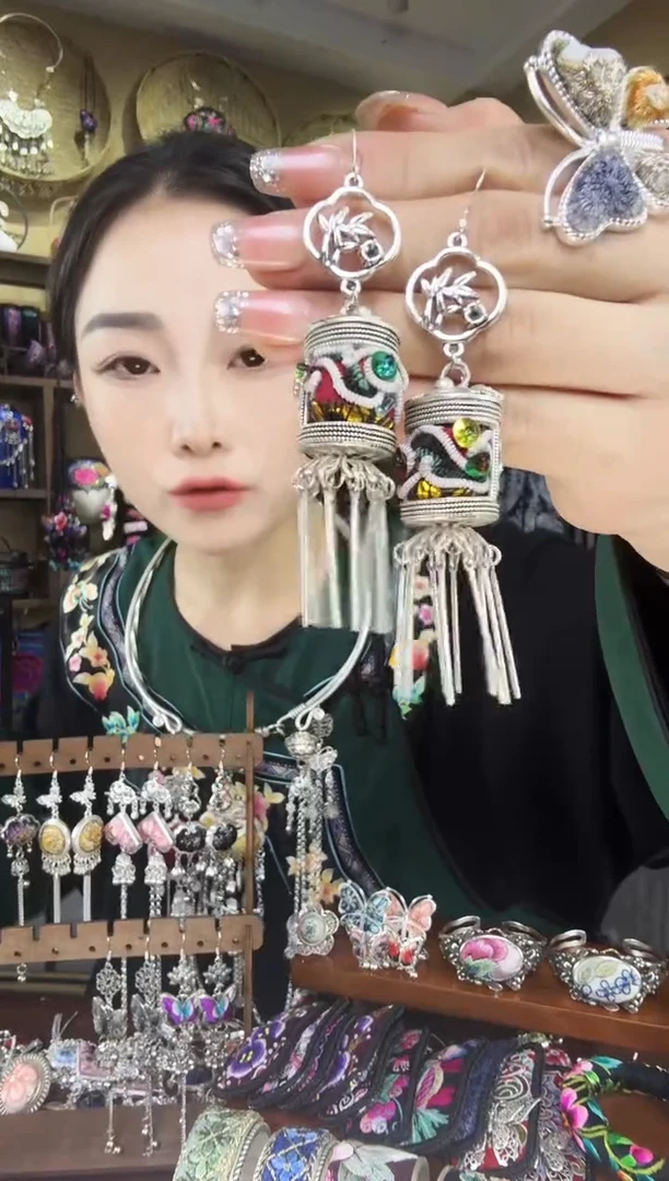 刺绣非遗刺绣民族风饰品