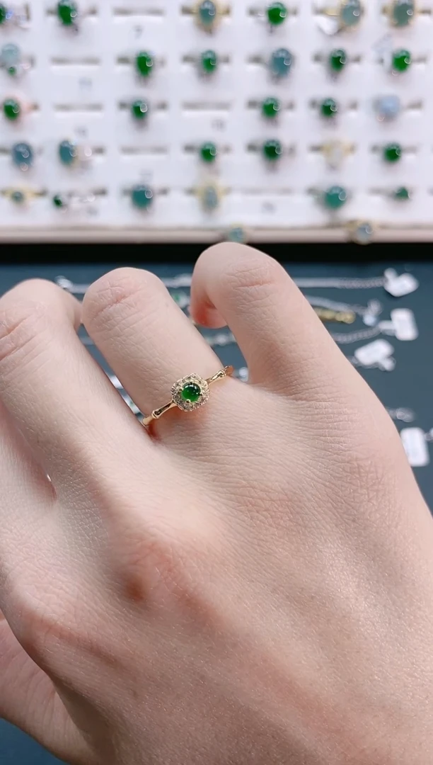 【闪购商品】翡翠戒指银S925镶嵌天然翡翠