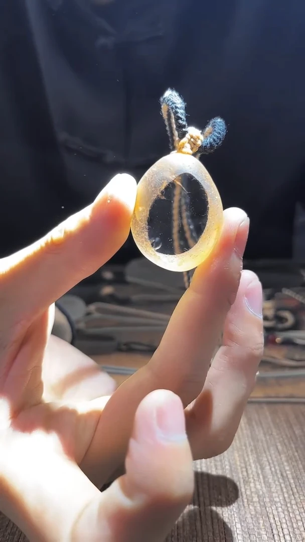 未镶嵌吊坠(赠链)水晶水晶