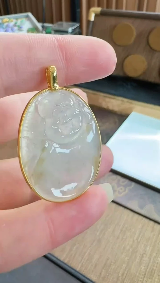 吊坠(不含链)18K金镶嵌翡翠?**亮吊坠
