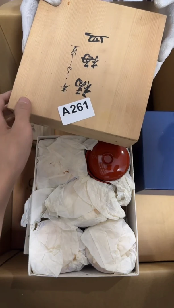瓷片r****g261 中古商品，谨慎购买