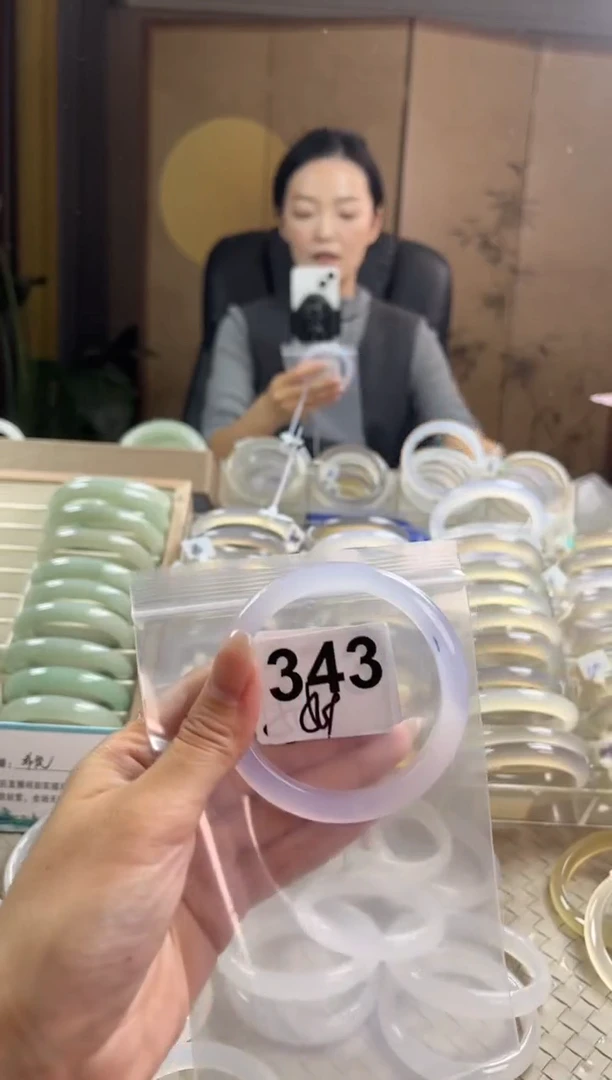 手镯玛瑙/玉髓未镶嵌343