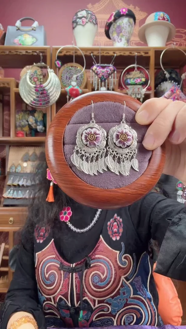 刺绣耳环30 甜甜家