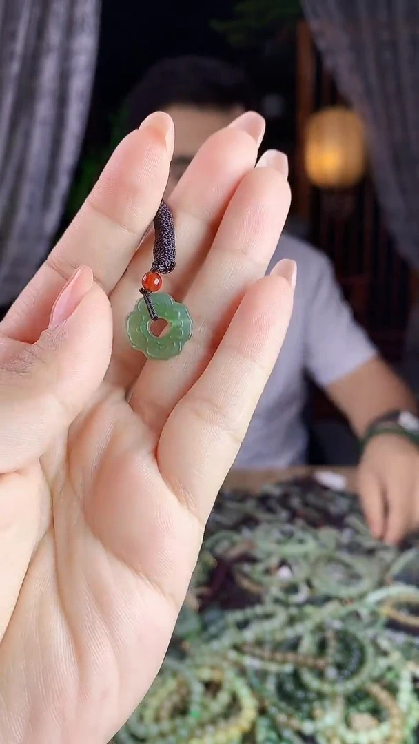 和田玉未镶嵌挂件多样性发货拍一发一